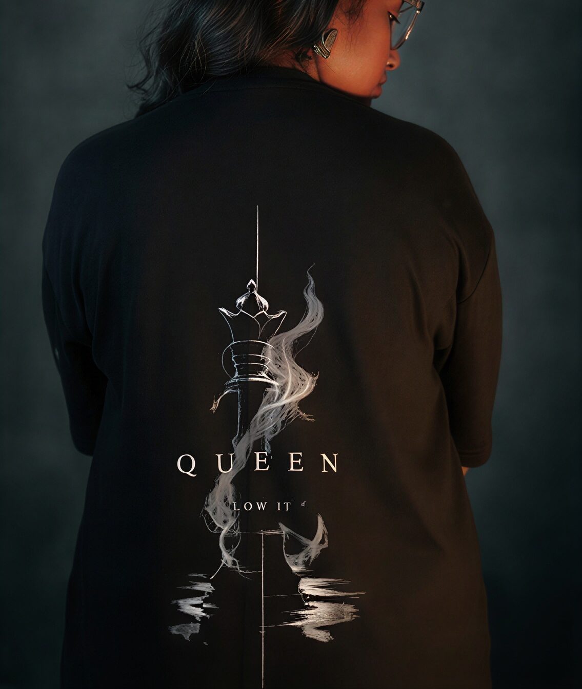 Aesthetic Chess Queen T-Shirt | CheckmateGen